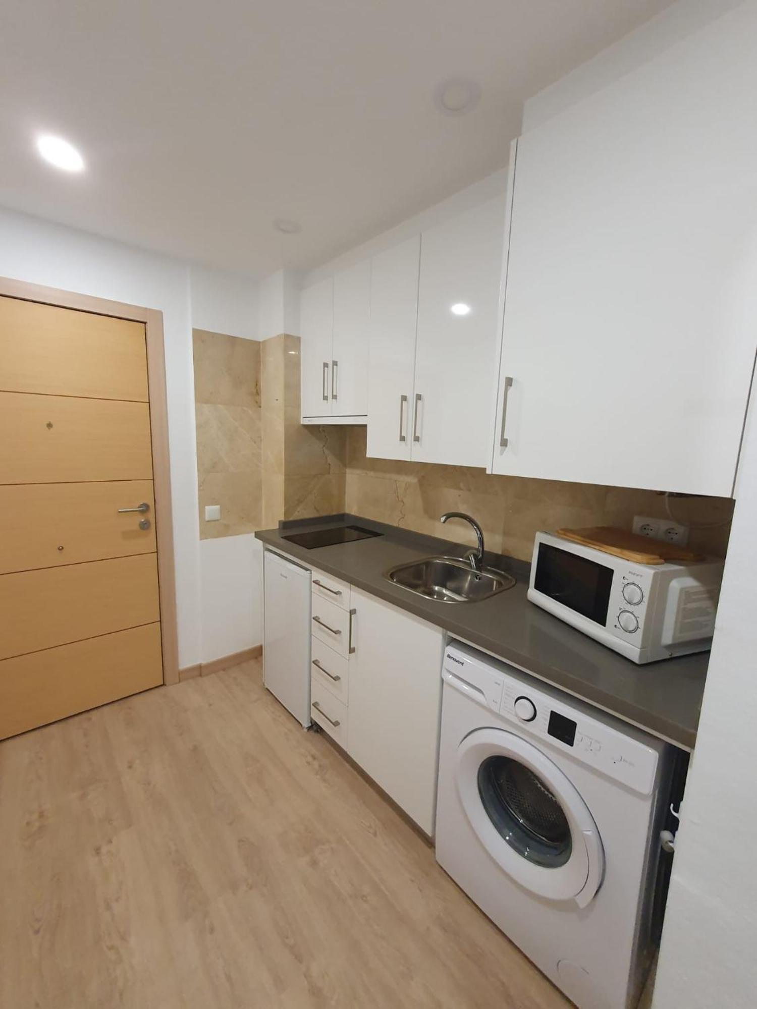 Apartmentsnoa Malaga Exterior photo